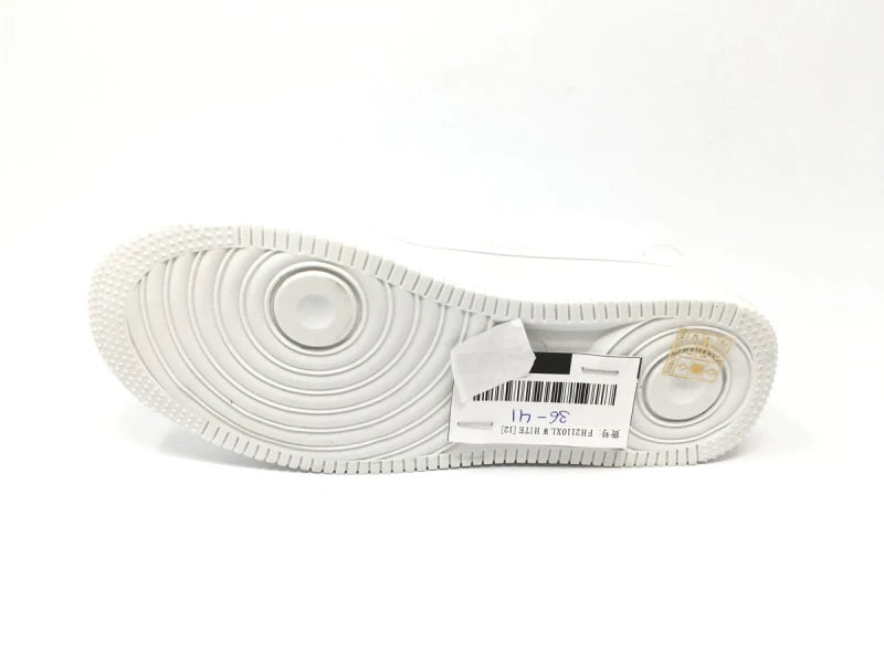 Zapatillas Clásicas Puntera Perforada
